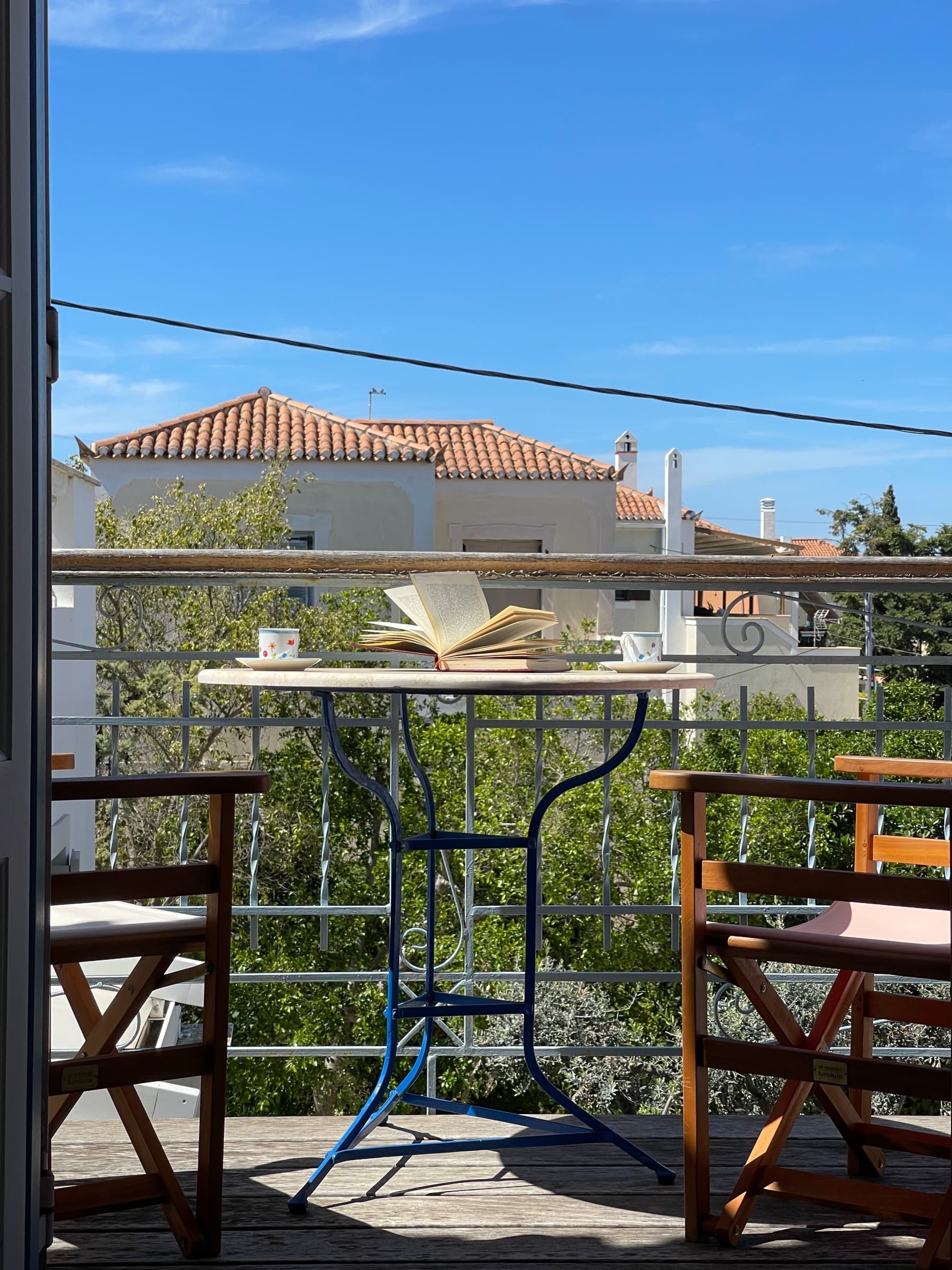 Μικρό μπαλκόνι